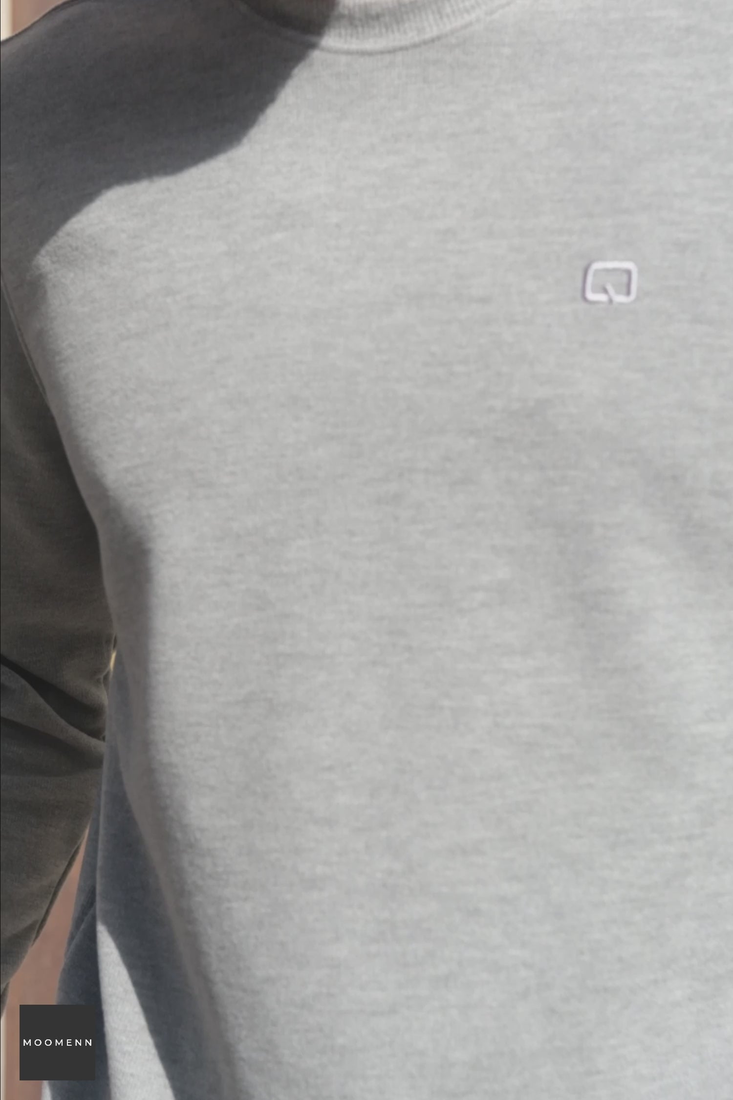 Load video: QL Round Collar Longline Sweatshirt